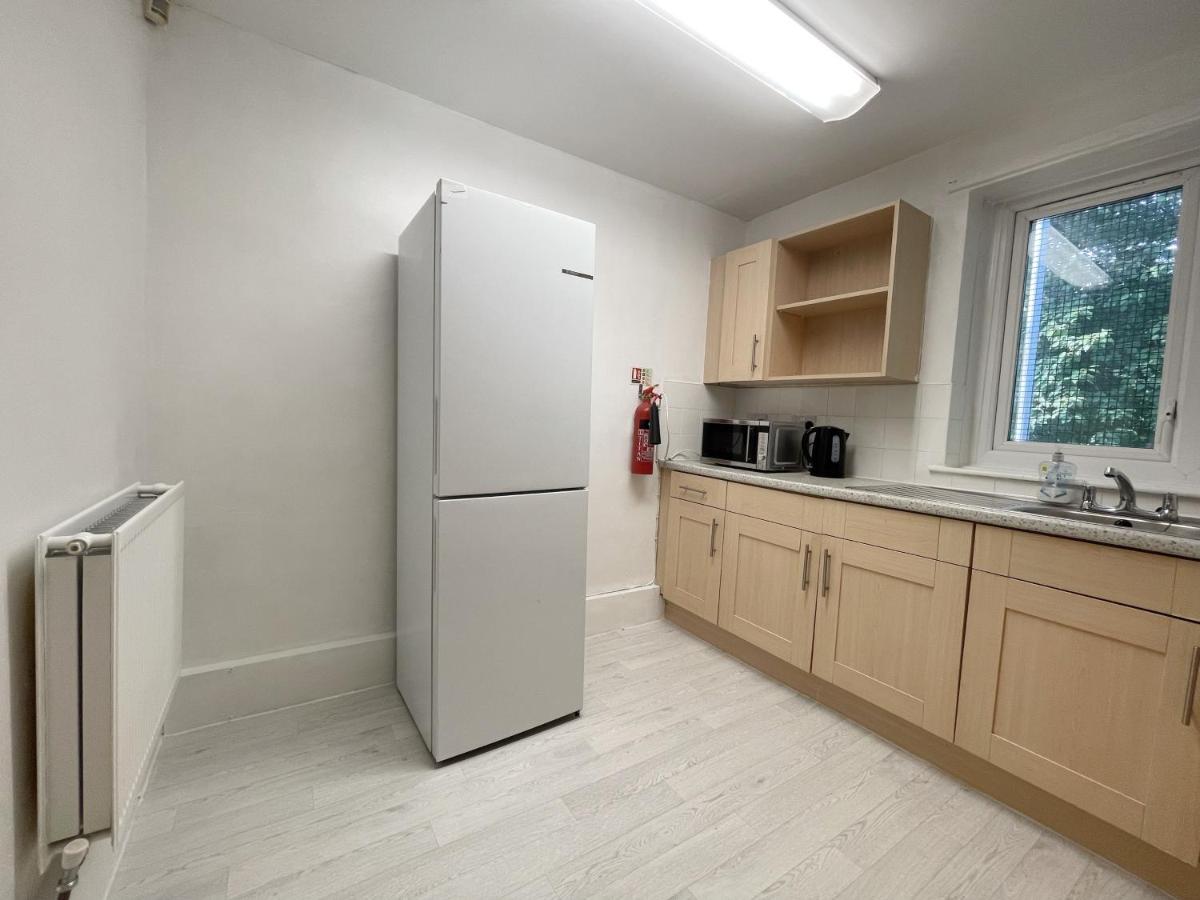 Apartamento Bright, Warm & Cozy House In Harpurhey Mánchester Exterior foto